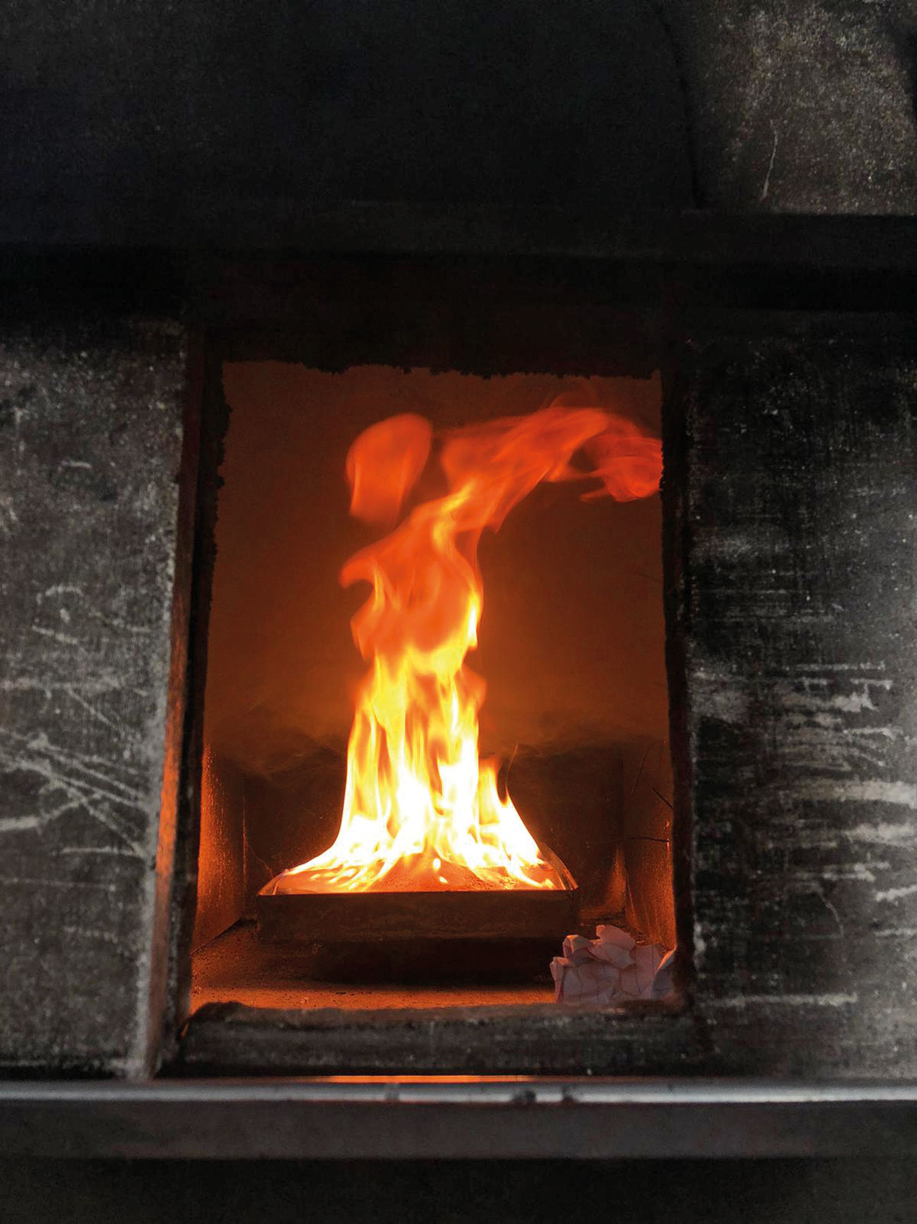 For this experiment we were measuring the smoke layer and trying to create a backdraught.