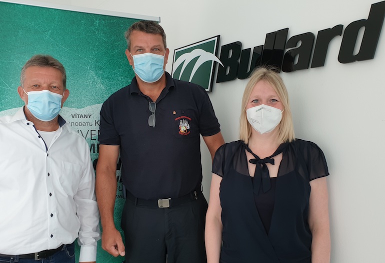 Left to right: Hans Alfter, Managing Director Bullard GmbH, Alexander Krahe, Chief Fire Chief and Chairman of Ahrweiler District Fire Brigade Association e.V., Tanja Kenny, Manager Marketing & Communications Bullard GmbH. (Bullard)