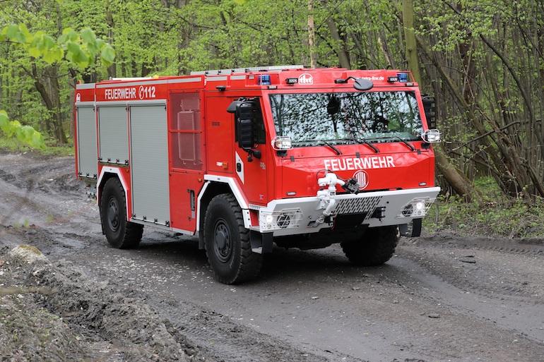 Tatra forest fire truck (Cummins L9). (Tatra)