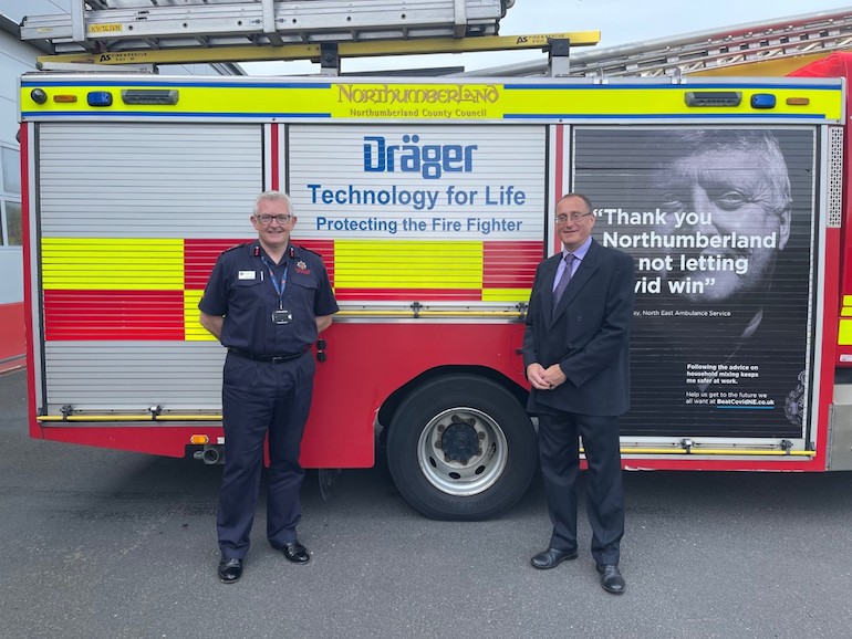 CFO Paul Hedley (left) and Matthew Bedford, MD Draeger Safety.