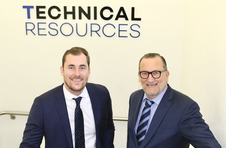 David Bowles (left) & Alan Derry. (Technical Resources)