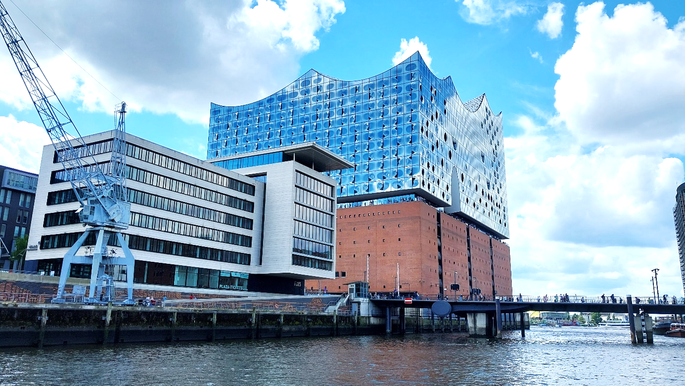 Elbphilharmonie Hamburg, a super modern high architectural concert hall, featuring a typical watermist application with performance-based design. (IFAB)