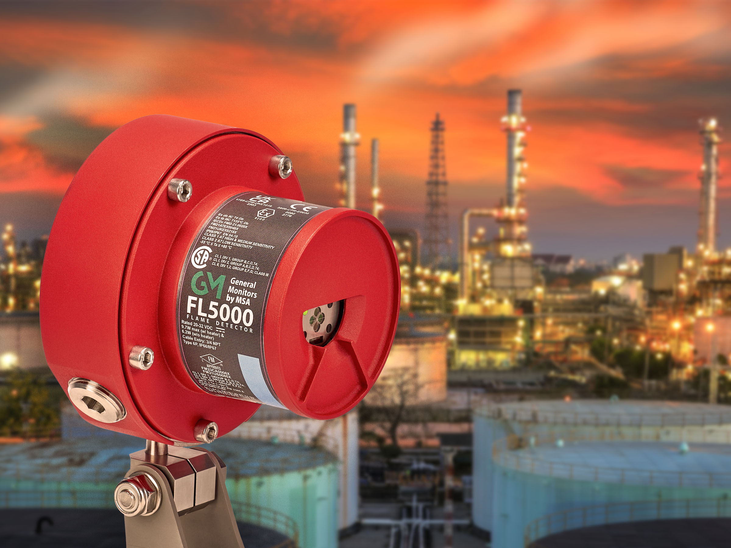 Figure 1. The new General Monitors® FL5000 MSIR Flame Detector by MSA Safety provides superior false-alarm discrimination over long distances.